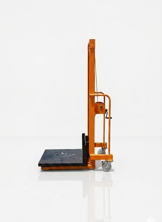 MA/6437 / ACB / Winch Stacker